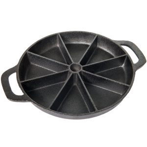 CAST IRON CORNBREAD MAKER